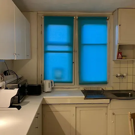 Apartment Very Old Simple Flat 60m2 Center Of Private Parking - Small Bathroom