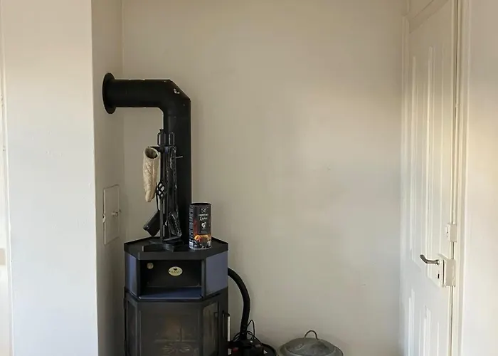 Old Rustic Simple Swiss Flat 60m2 Authentic Center Parking Small Bath Burgdorf